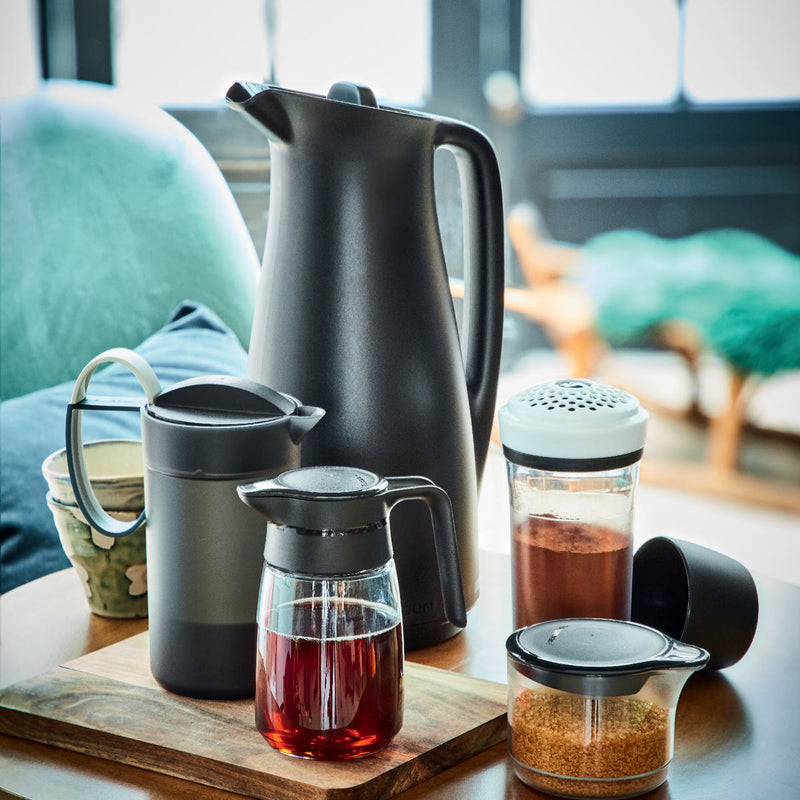 Tupperware Isoleerkan - in Pink / Beige en Zwart - Ivonne's Kitchentools