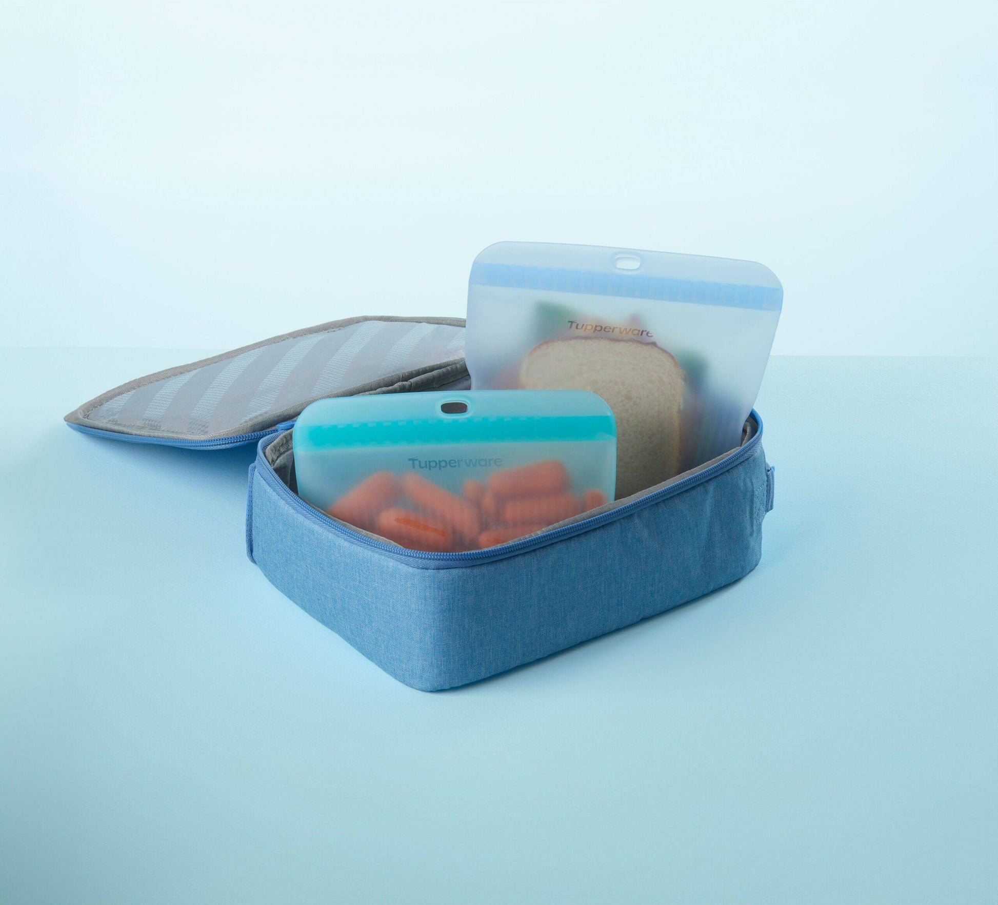 Tupperware Ultimate Silicone Bag Slim Medium - Ivonne's Kitchentools