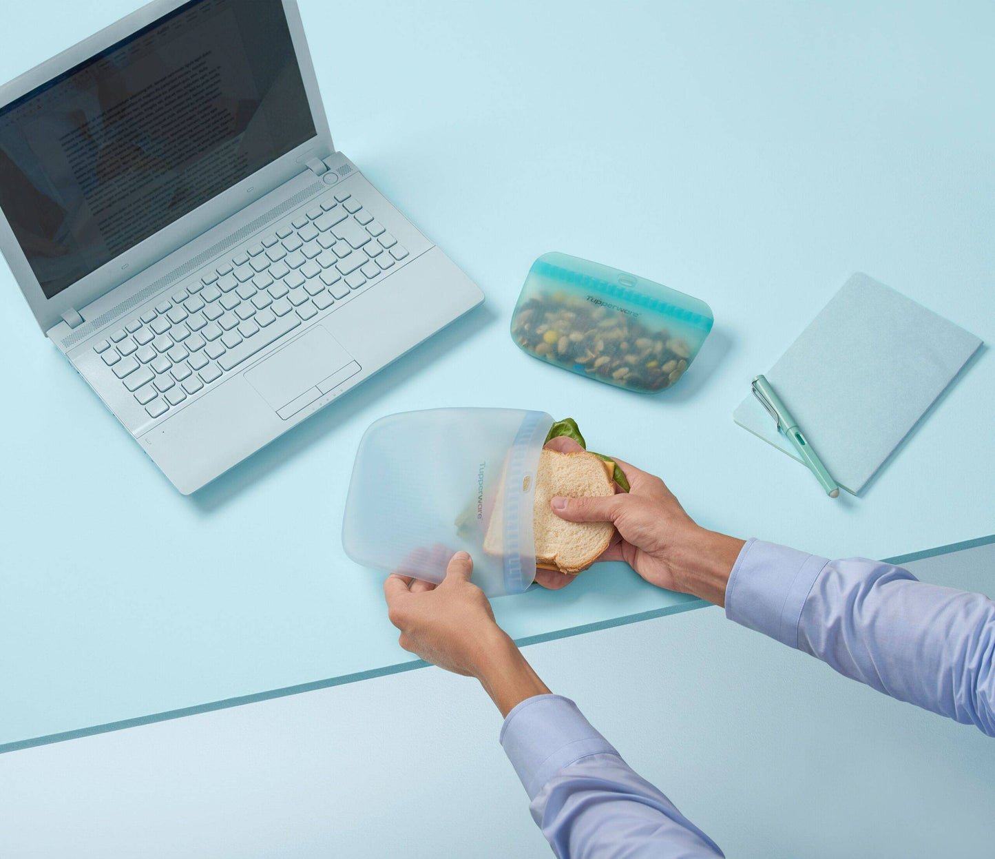 Tupperware Ultimate Silicone Bag Slim Medium - Ivonne's Kitchentools