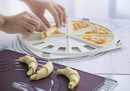 Tupperware Croissant Party