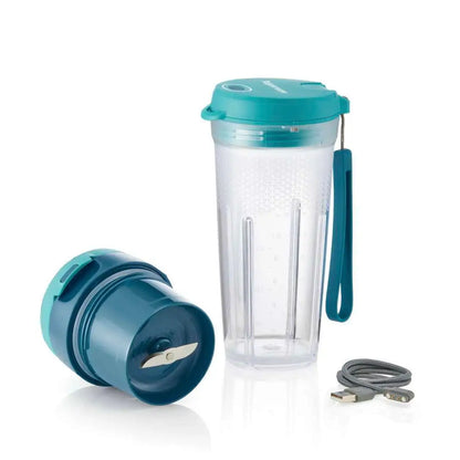 Draagbare blender met USB-oplaadkabel, perfect voor smoothies en gezonde dranken onderweg