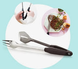 Tupperware BBQ & Grill Tongs from Chef Series for grilling steaks and food.