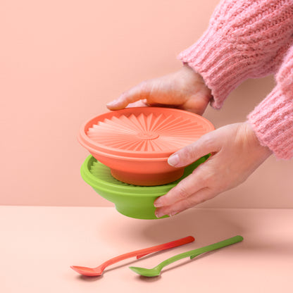 Kleurrijke siliconen keukengerei set met kom en lepels, perfect voor dagelijks koken en opbergen