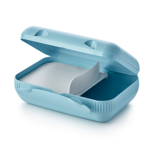 Blauwe keukentoolbox met witte compartimenten voor organisatie en opbergen