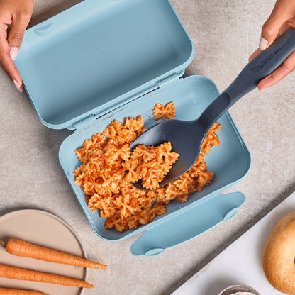 Tupperware Snackpack